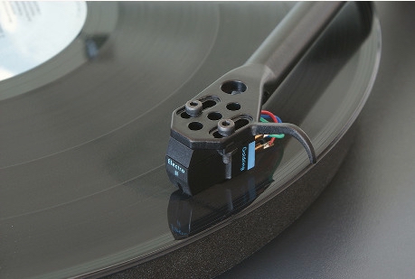 Goldring The First Moving Coil